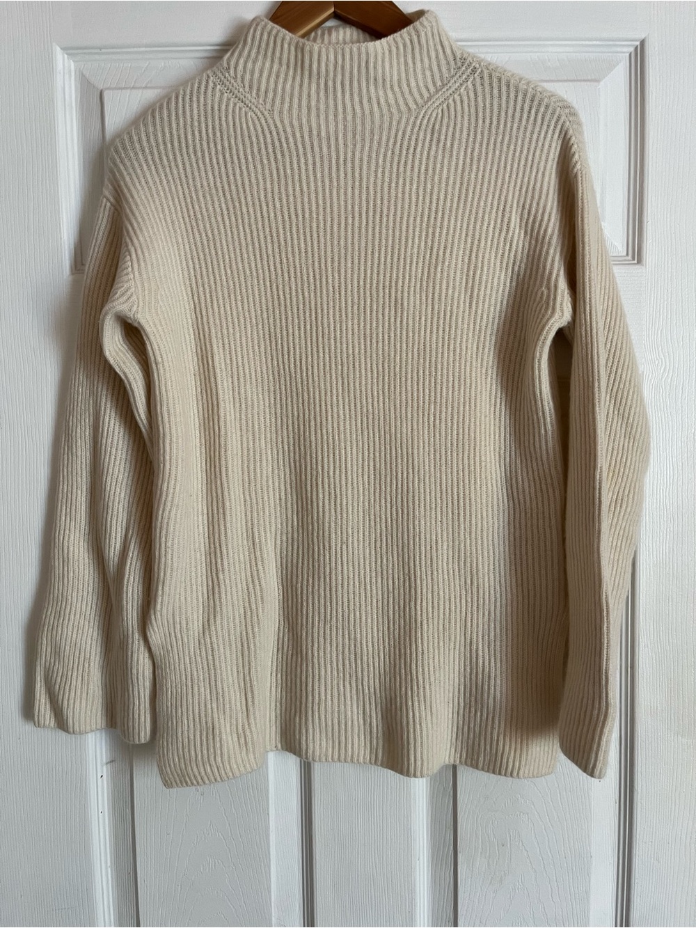 Funnel Neck Ribbed Cream Cashmere Oversized Everlane Sweater.